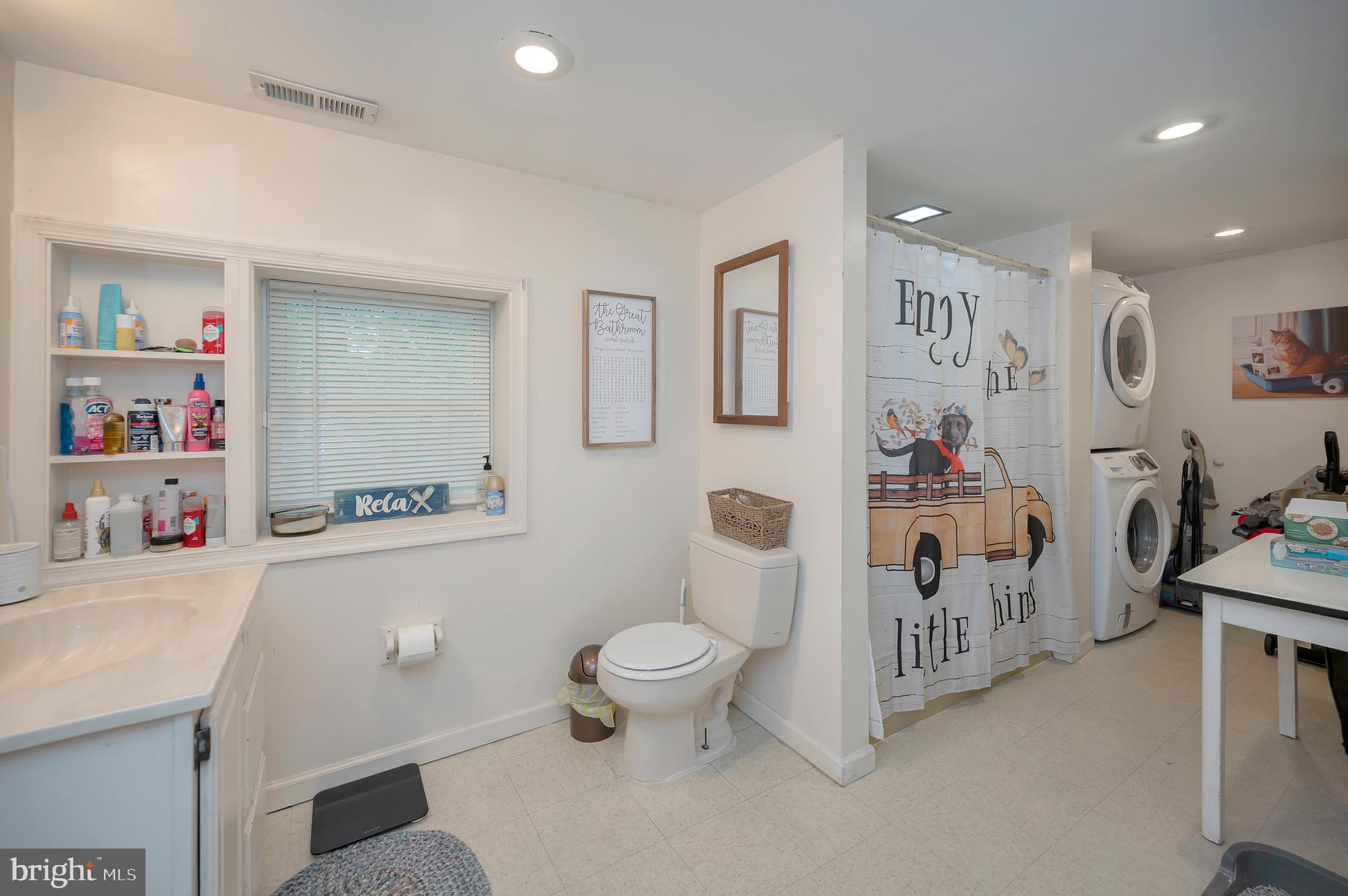 208 Telegraph Road Stafford, VA 22554 - Photo 7 of 86