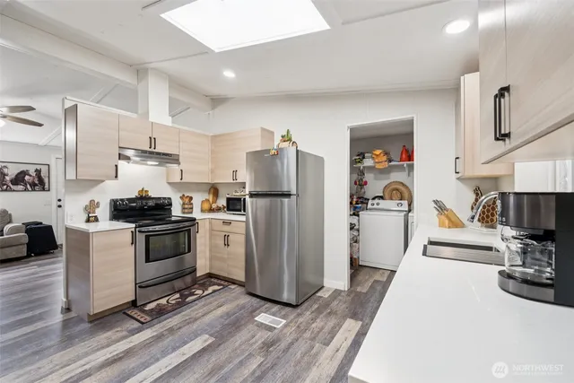 $190,000 | 725 37th Street Southeast, Unit 36, Auburn, WA 98002