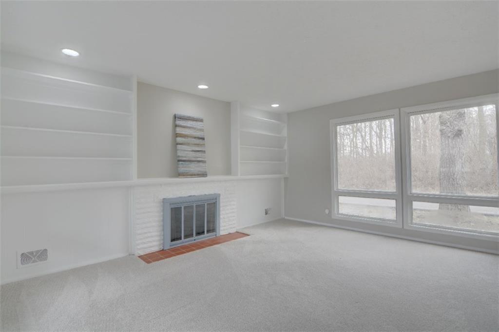 9104 Warwick Road Indianapolis, IN 46240 - Photo 6 of 22