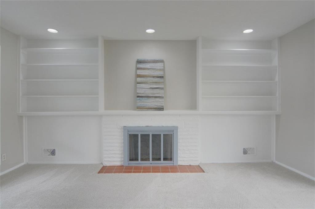 9104 Warwick Road Indianapolis, IN 46240 - Photo 7 of 22