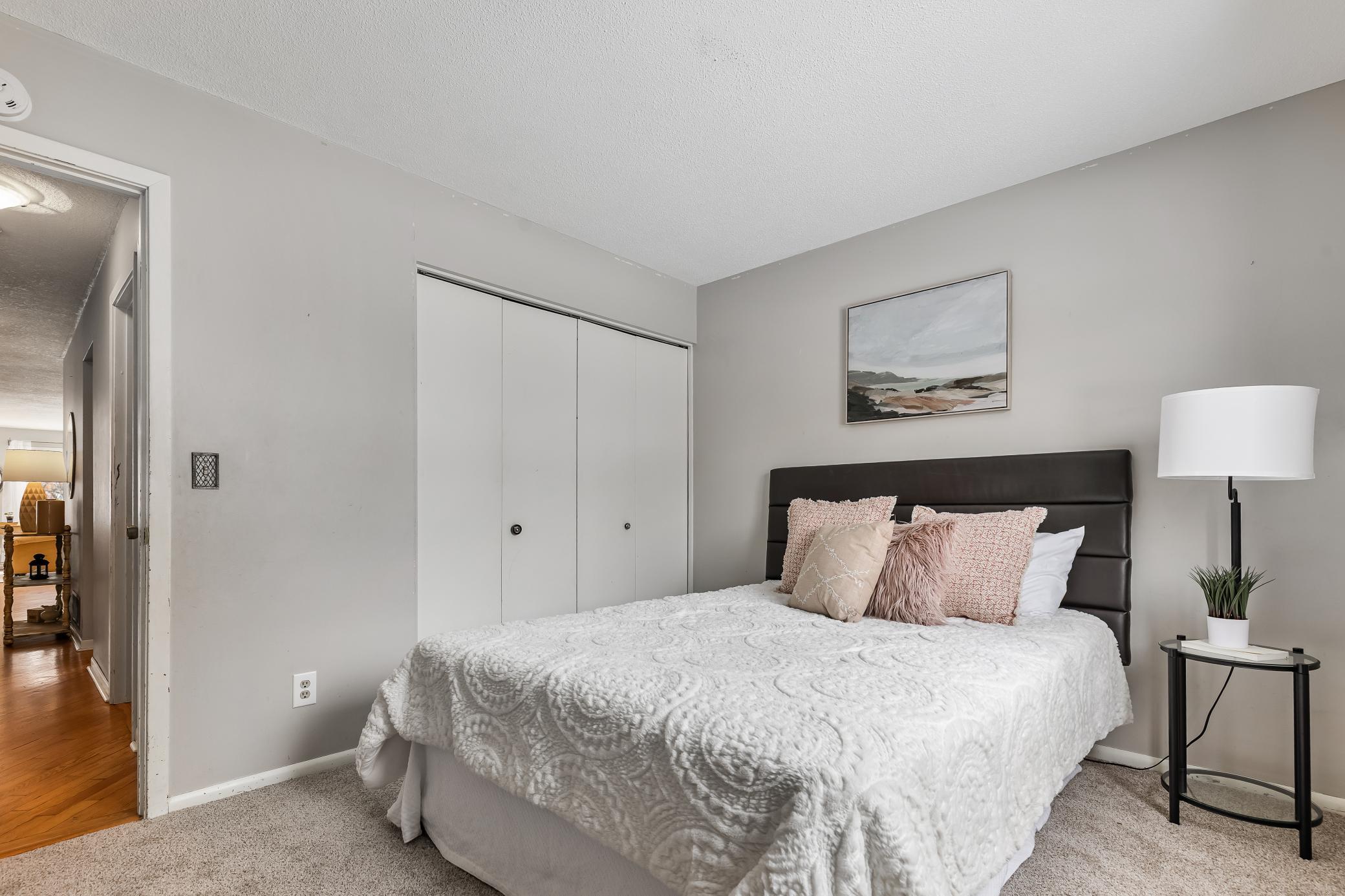 4626 Lenore Lane Eagan, MN 55122 - Photo 15 of 31