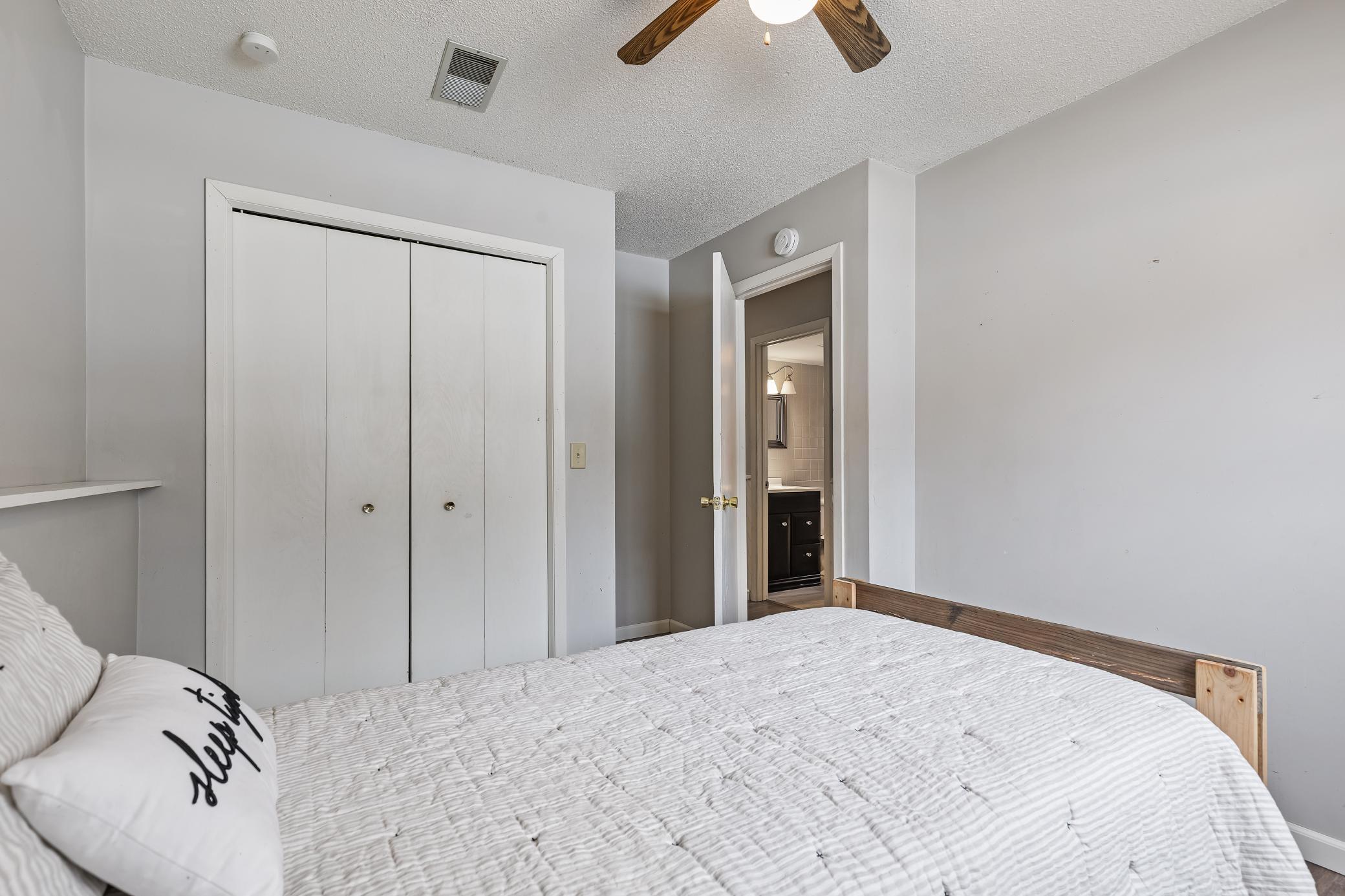 4626 Lenore Lane Eagan, MN 55122 - Photo 22 of 31