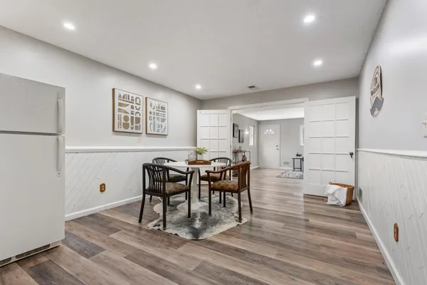 $450,000 | 4626 Lenore Lane, Eagan, MN 55122