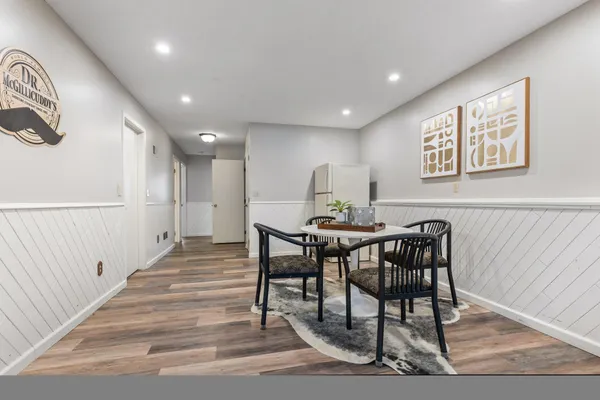 $450,000 | 4626 Lenore Lane, Eagan, MN 55122