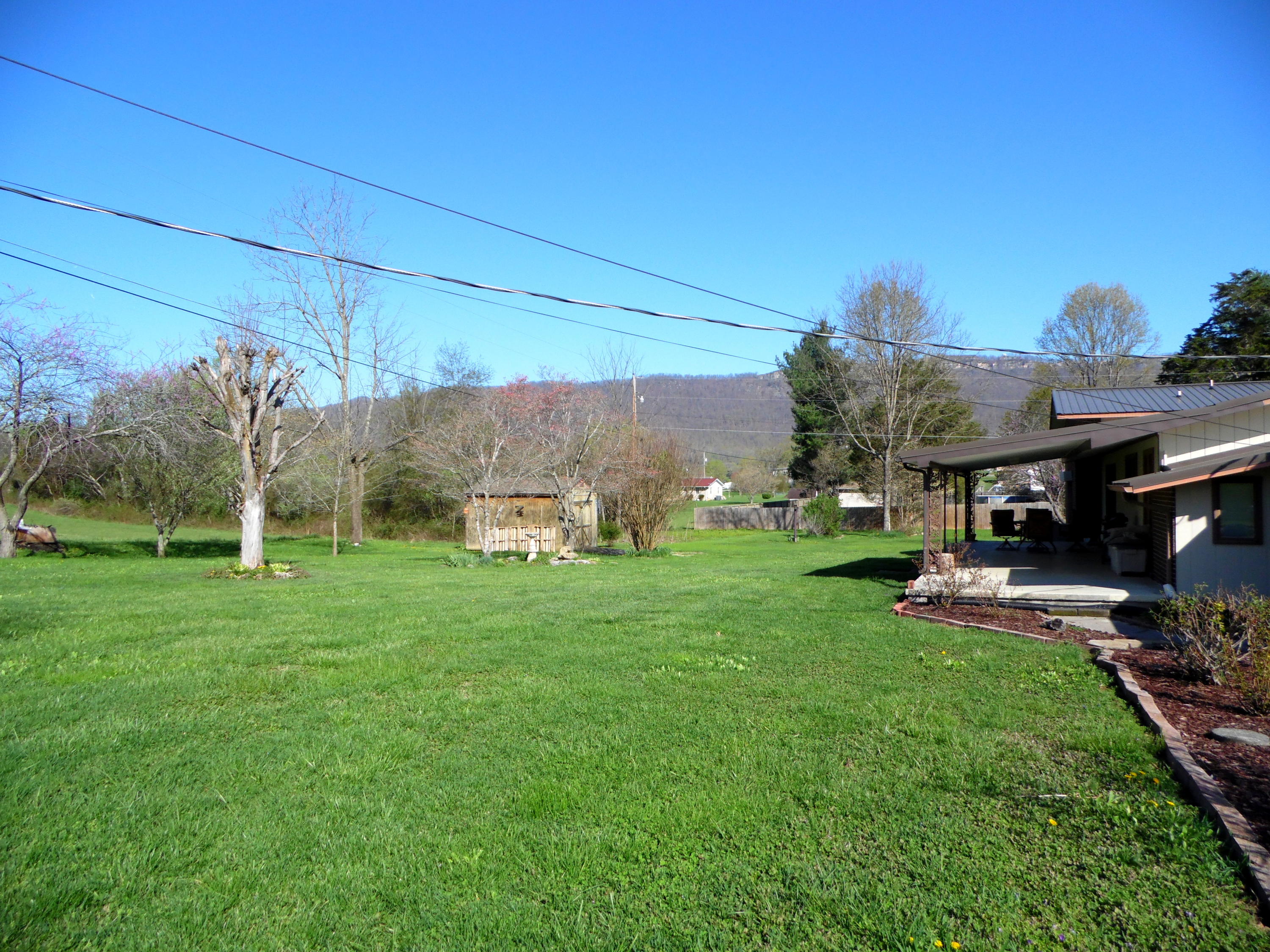 206 Brown Crest Road La Follette, TN 37766 - Photo 3 of 35 SAM_3493