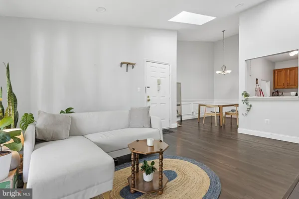 $2,400 | 11 Poillon Court, Lawrence Township, NJ 08648