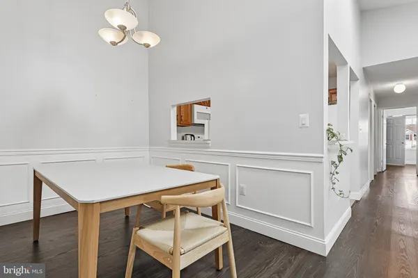 $2,400 | 11 Poillon Court, Lawrence Township, NJ 08648