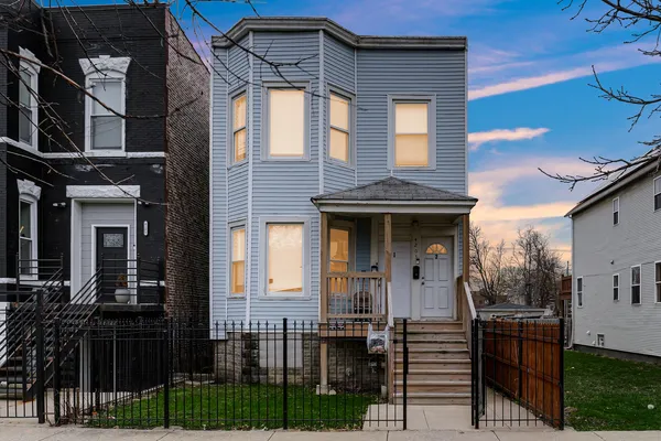 $330,000 | 4203 West Maypole Avenue, Chicago, IL 60624