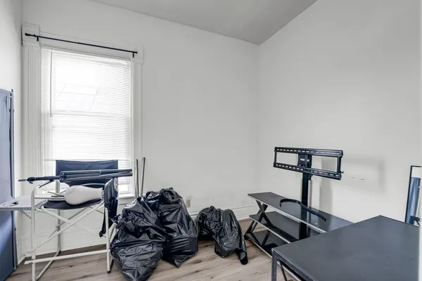 $330,000 | 4203 West Maypole Avenue, Chicago, IL 60624