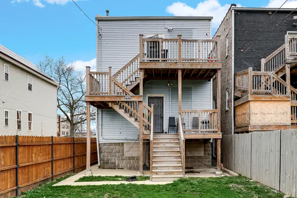 $330,000 | 4203 West Maypole Avenue, Chicago, IL 60624