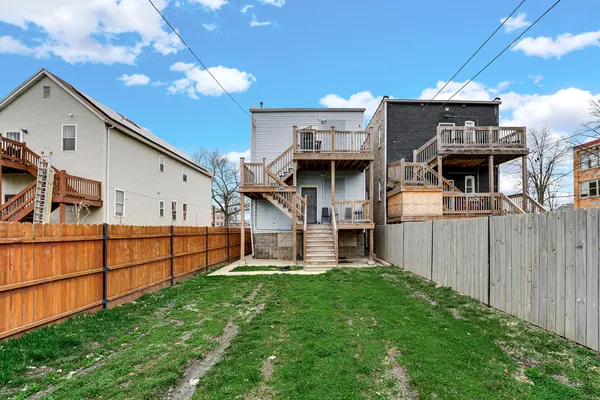 $330,000 | 4203 West Maypole Avenue, Chicago, IL 60624