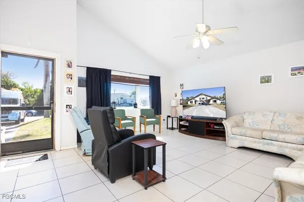 $669,000 | 7261 Albany Road, Fort Myers, FL 33967