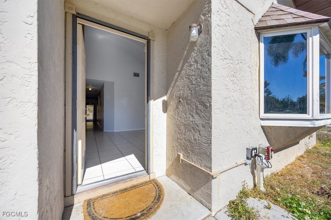 7261 Albany Road Fort Myers, FL 33967 - Photo 4 of 27 view of living room