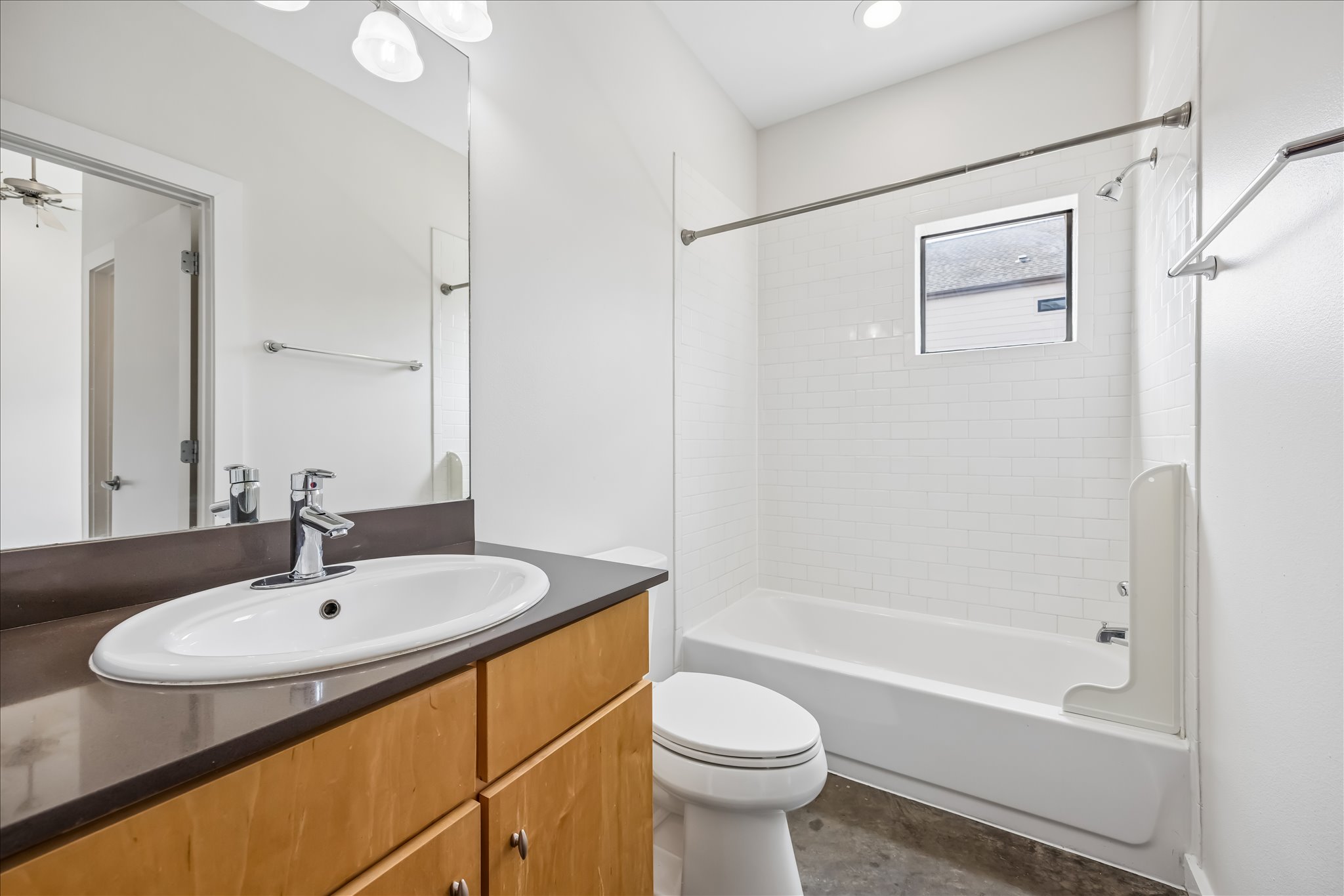 6000 South Congress Avenue, Unit 128 Austin, TX 78745 - Photo 10 of 13 Bathroom