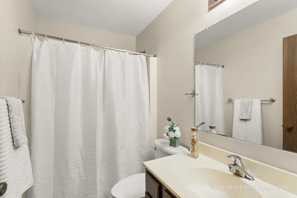 $434,900 | 3128 Quincy Lane, Aurora, IL 60504