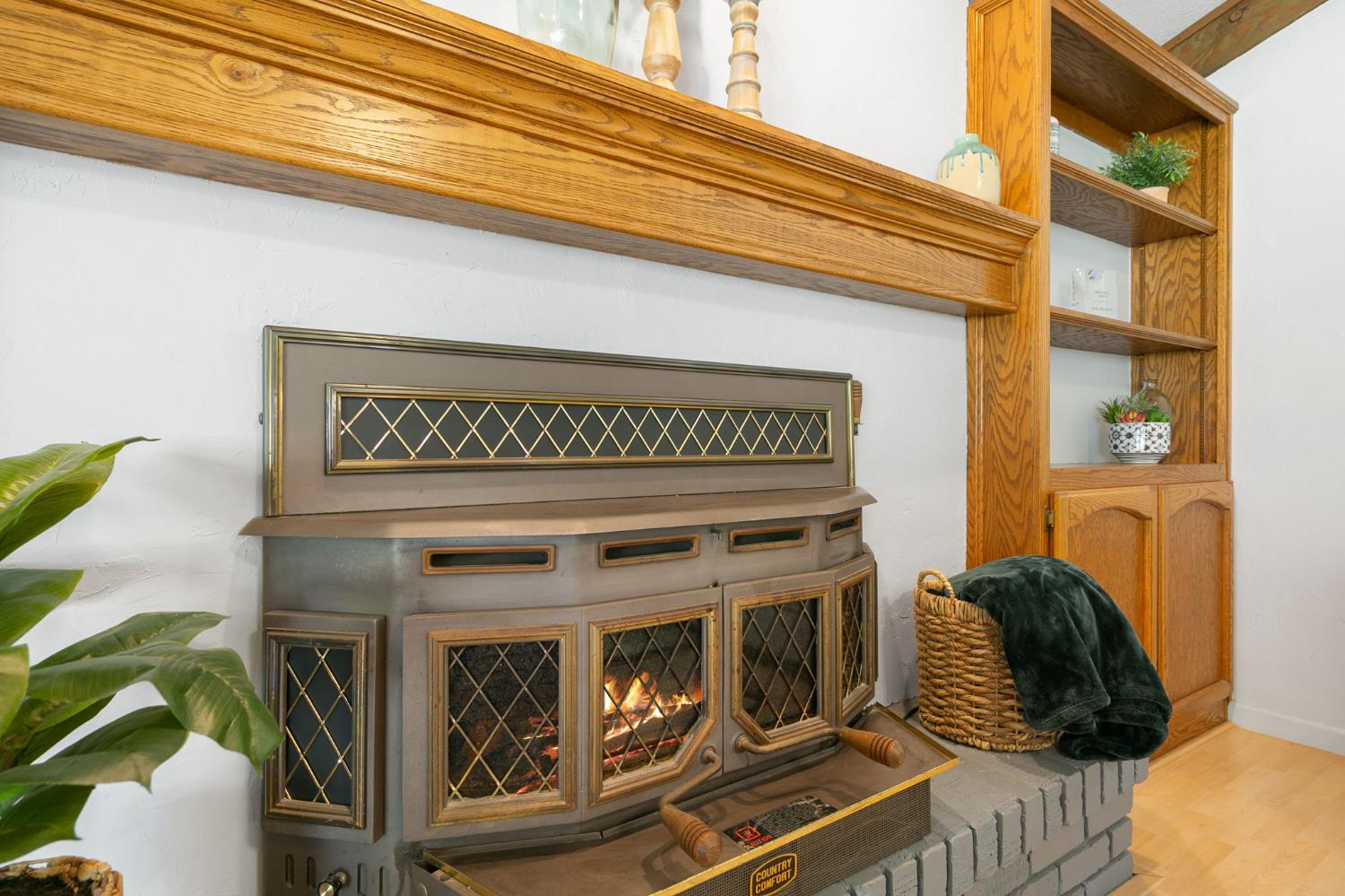 104 Oak Rim Way Folsom, CA 95630 - Photo 12 of 41 Digitally Altered Fire