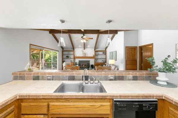 $918,000 | 104 Oak Rim Way, Folsom, CA 95630