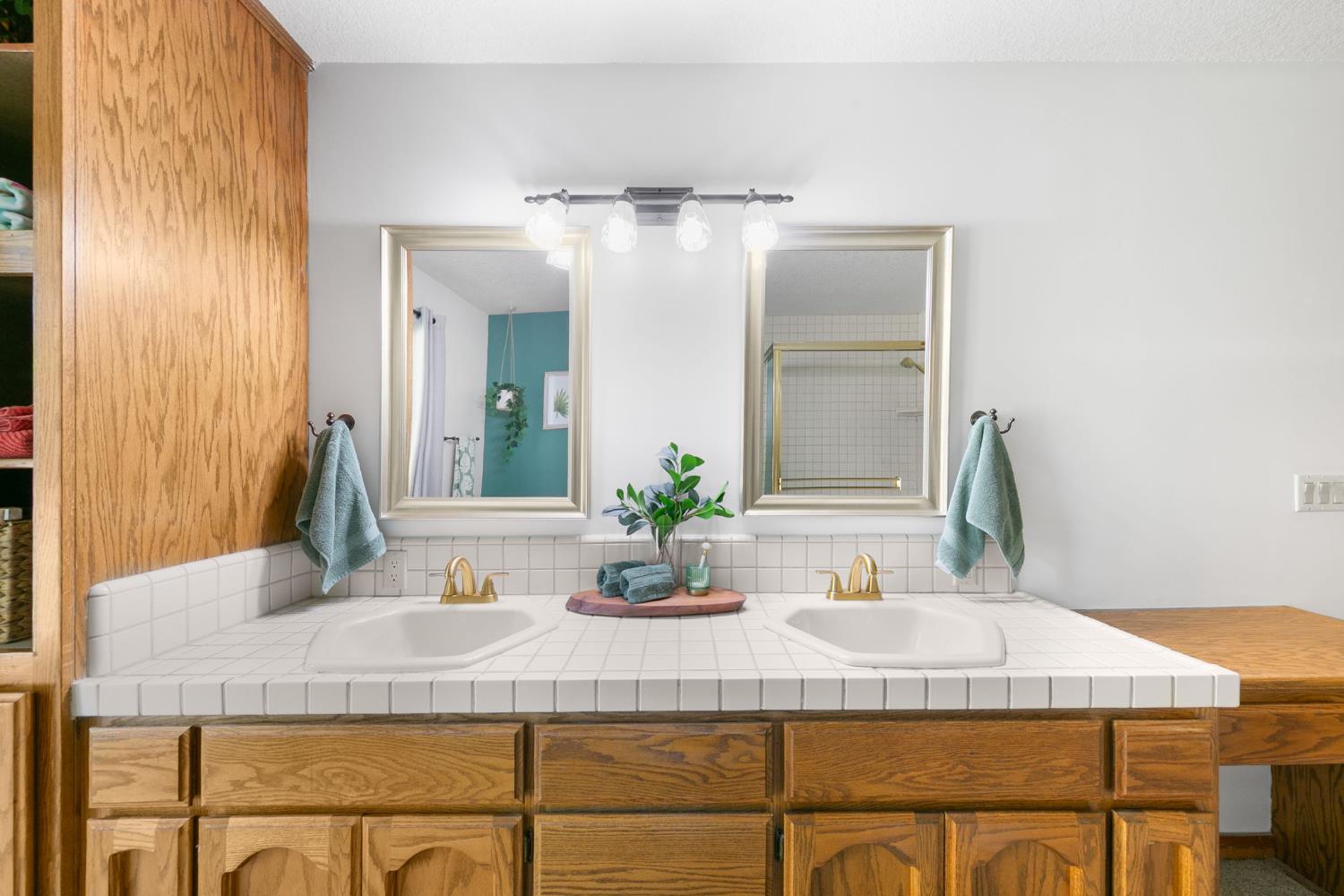 104 Oak Rim Way Folsom, CA 95630 - Photo 20 of 41