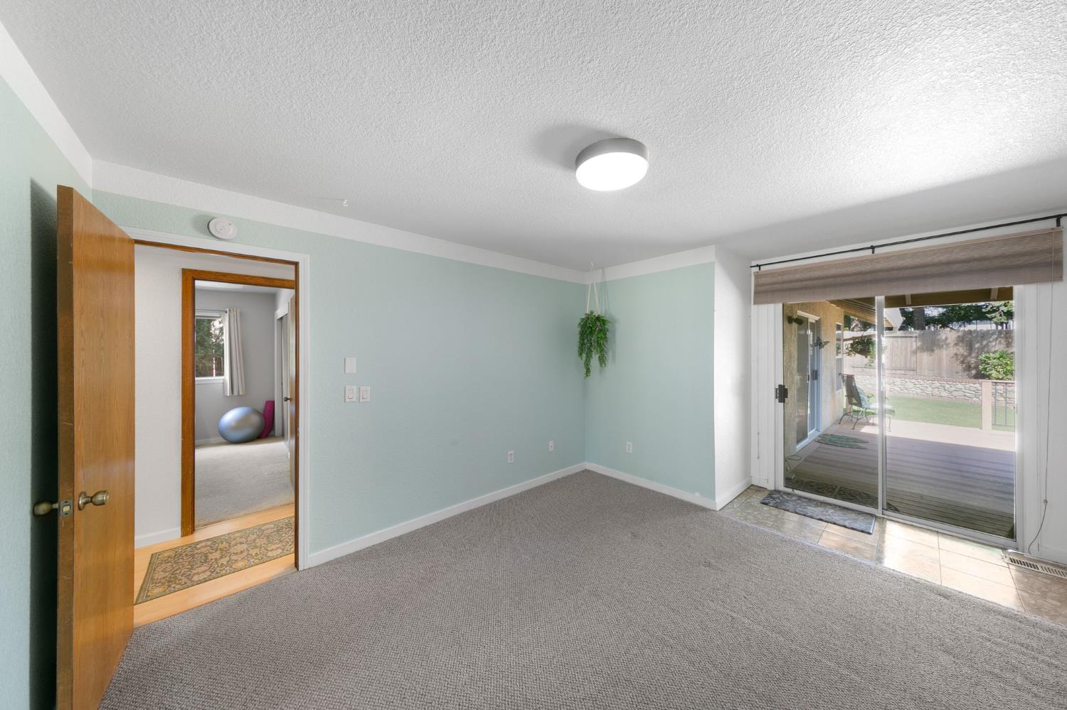 104 Oak Rim Way Folsom, CA 95630 - Photo 28 of 41