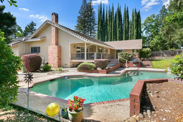 $918,000 | 104 Oak Rim Way, Folsom, CA 95630
