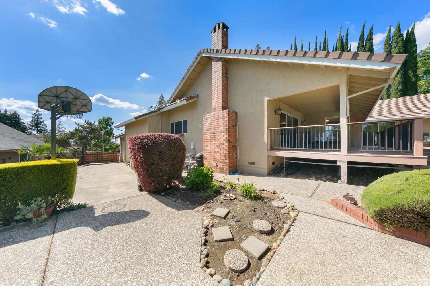 104 Oak Rim Way Folsom, CA 95630 - Photo 35 of 41