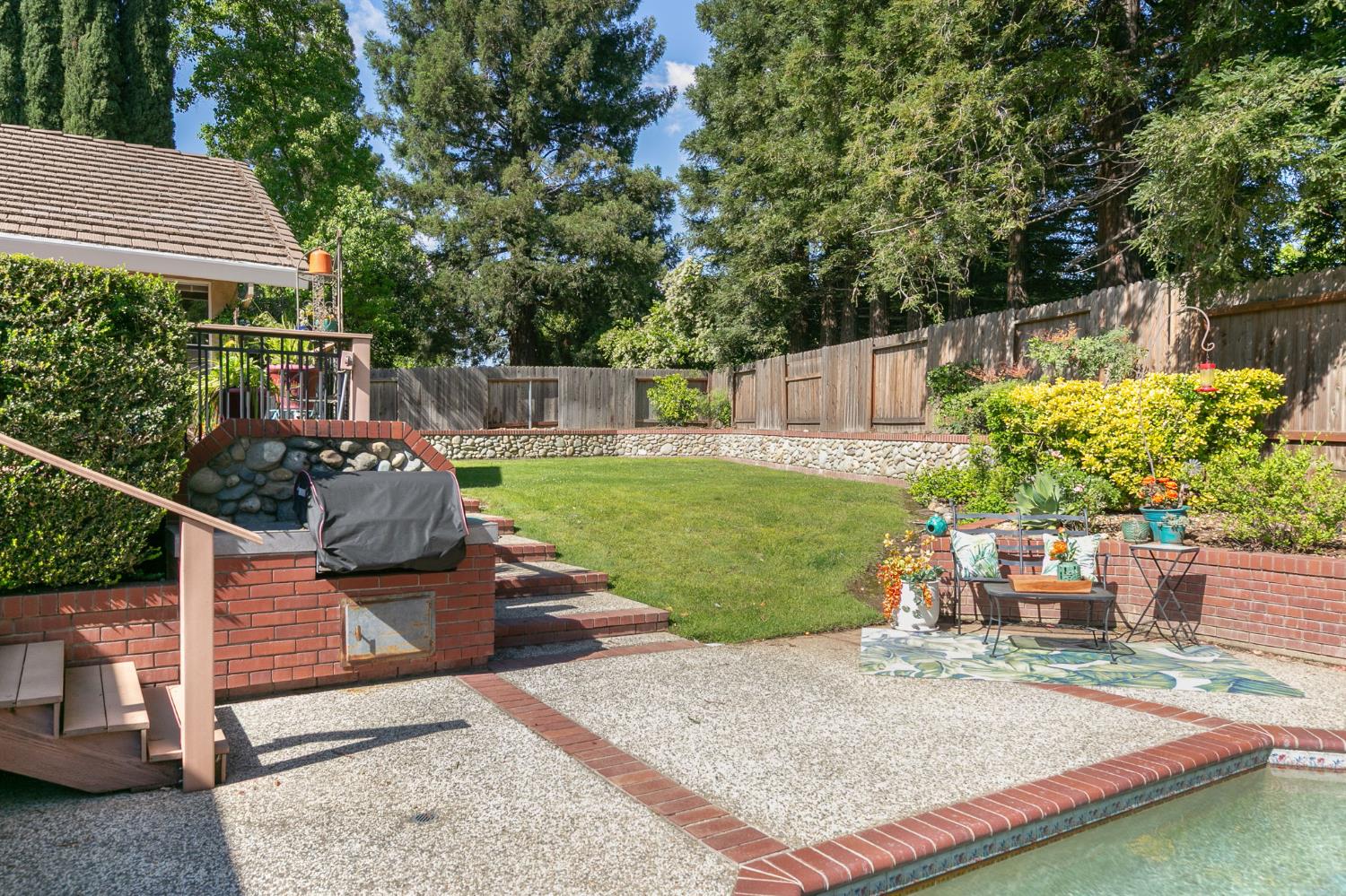 104 Oak Rim Way Folsom, CA 95630 - Photo 38 of 41