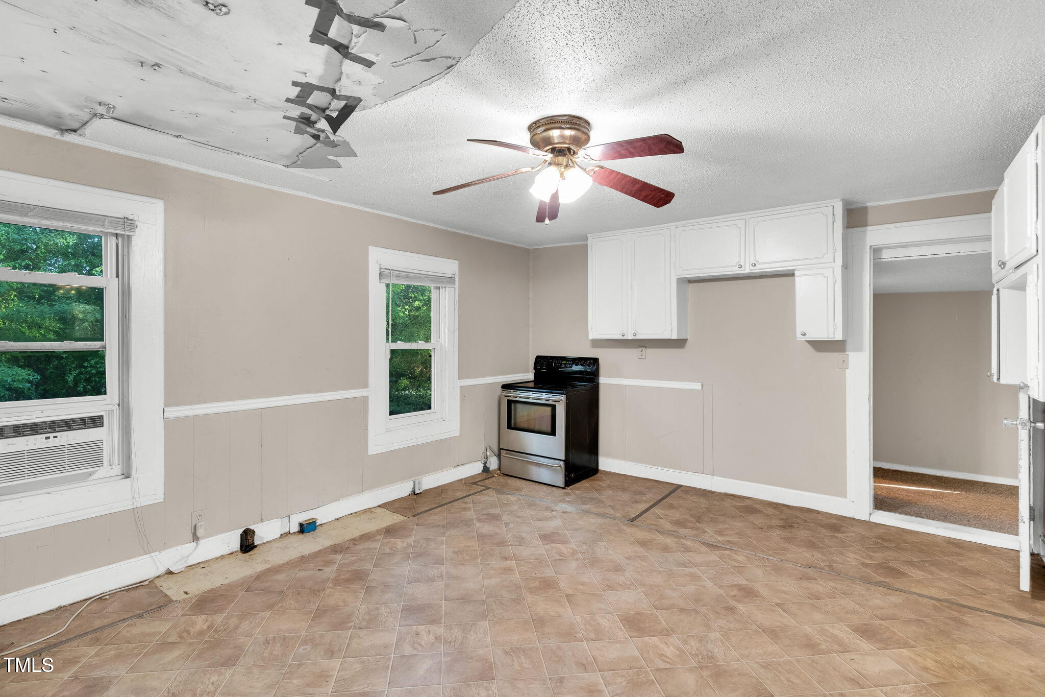 8175 Highway 27 Coats, NC 27521 - Photo 12 of 24 11-web-or-mls-_DSC2479