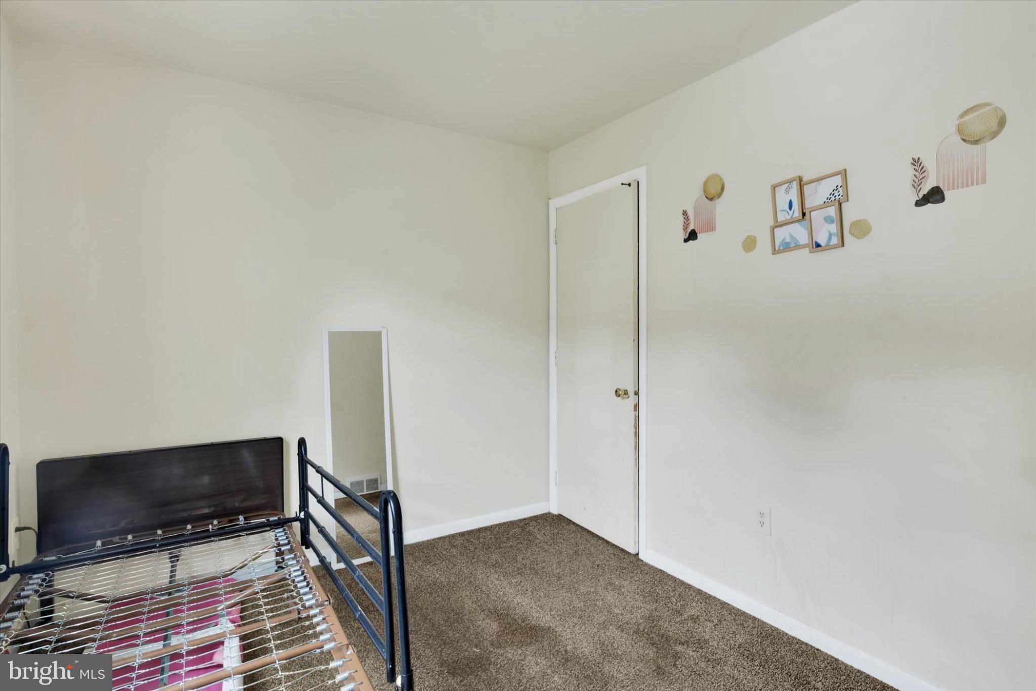 1211 Wabank Street Lancaster, PA 17603 - Photo 12 of 26 a view of an empty room