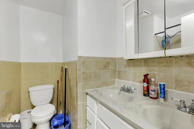 $229,000 | 1211 Wabank Street, Lancaster, PA 17603