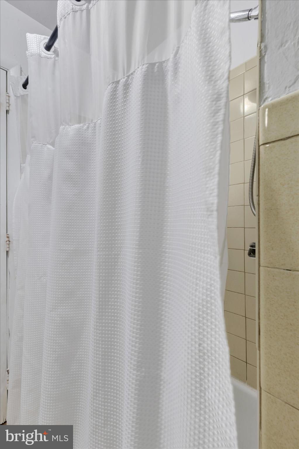 1211 Wabank Street Lancaster, PA 17603 - Photo 21 of 26 a bathroom with a shower