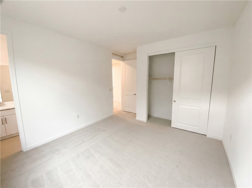 4467 Rambler Lane Palm Springs, CA 92262 - Photo 3 of 34