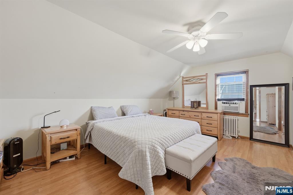653 7th Street Lyndhurst, NJ 07071 - Photo 21 of 36