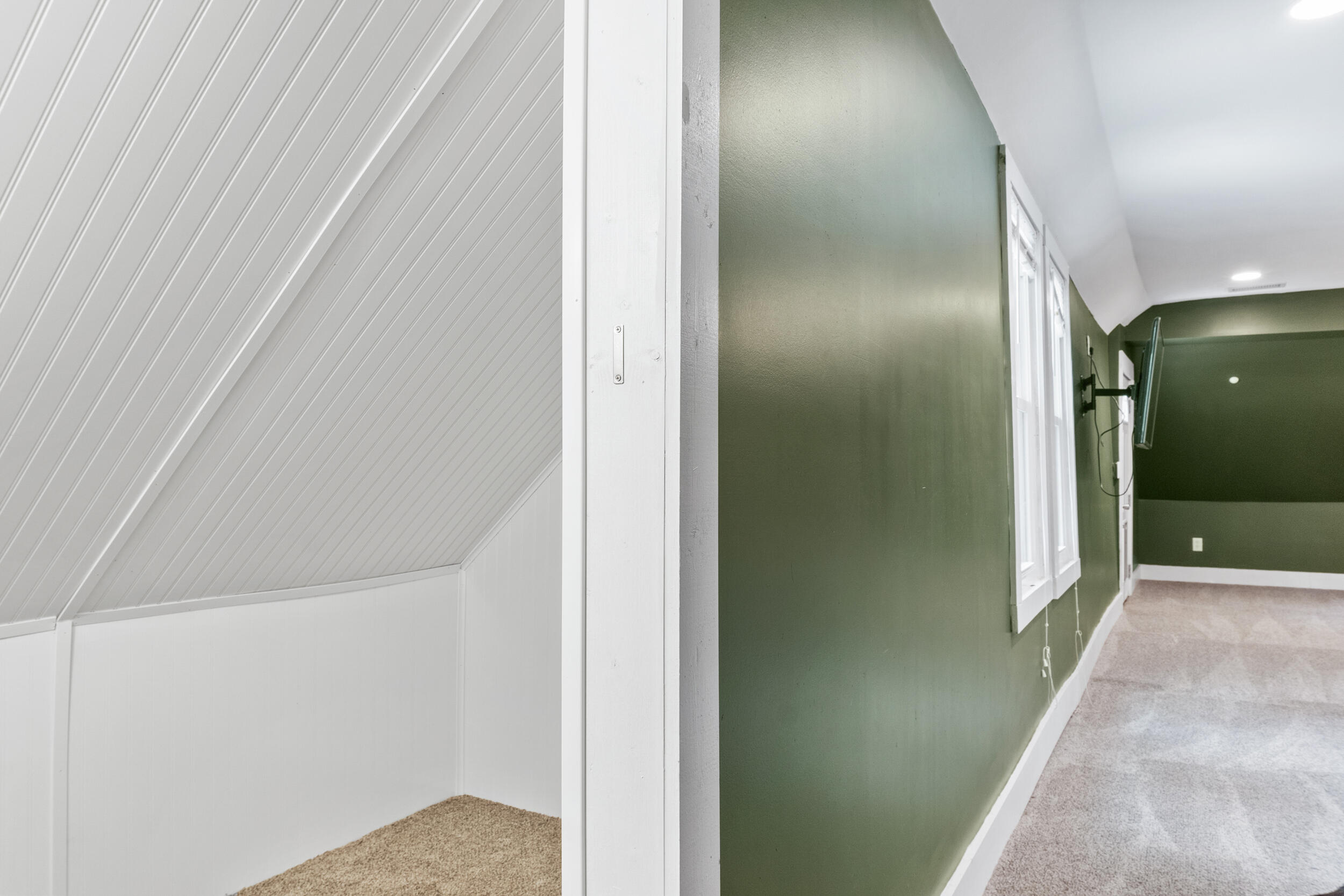 4311 Kellys Ferry Road Chattanooga, TN 37419 - Photo 24 of 33 Master Bedroom 5