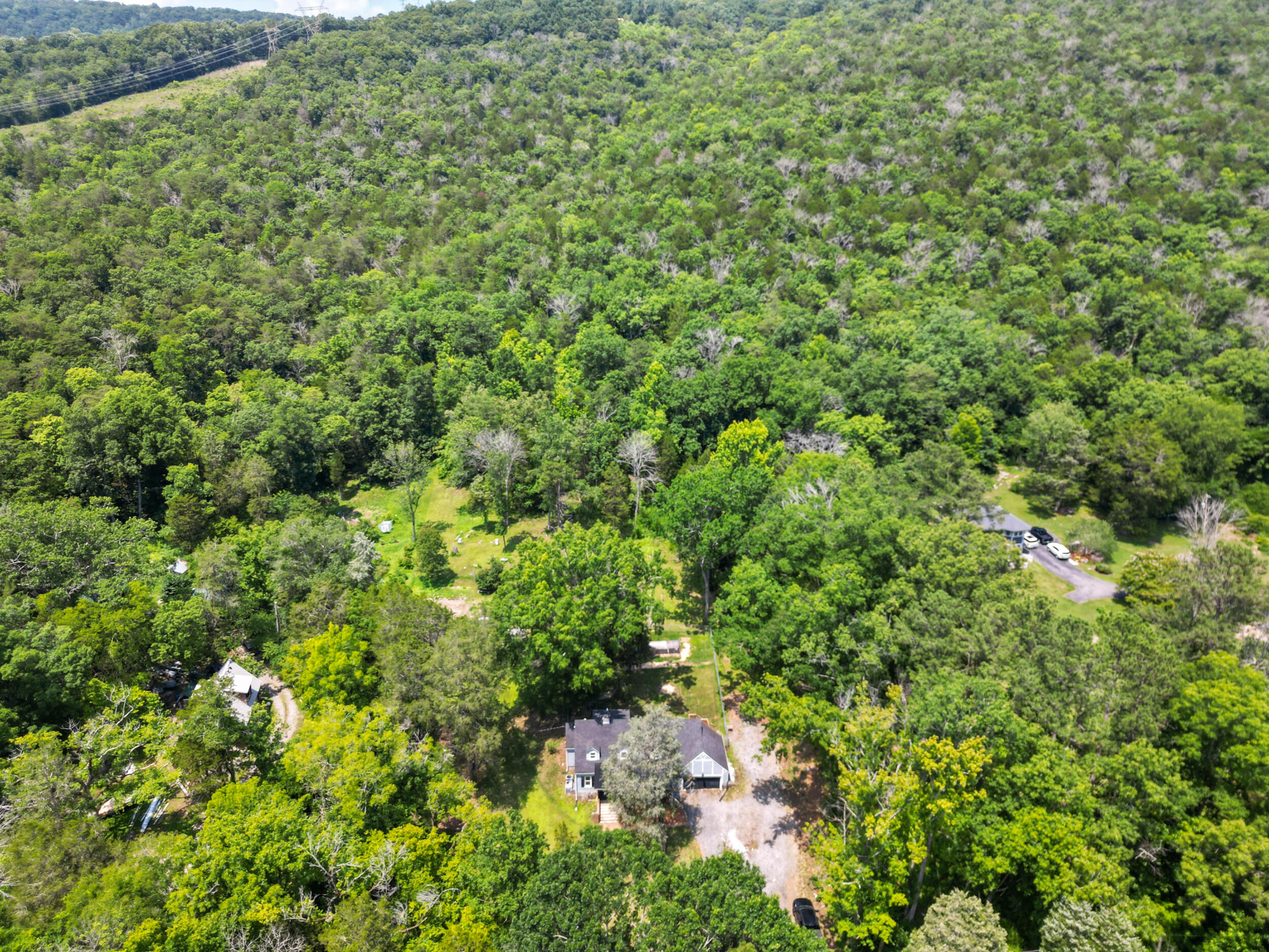 4311 Kellys Ferry Road Chattanooga, TN 37419 - Photo 29 of 33 dji_fly_20240613_102042_507_171829648124