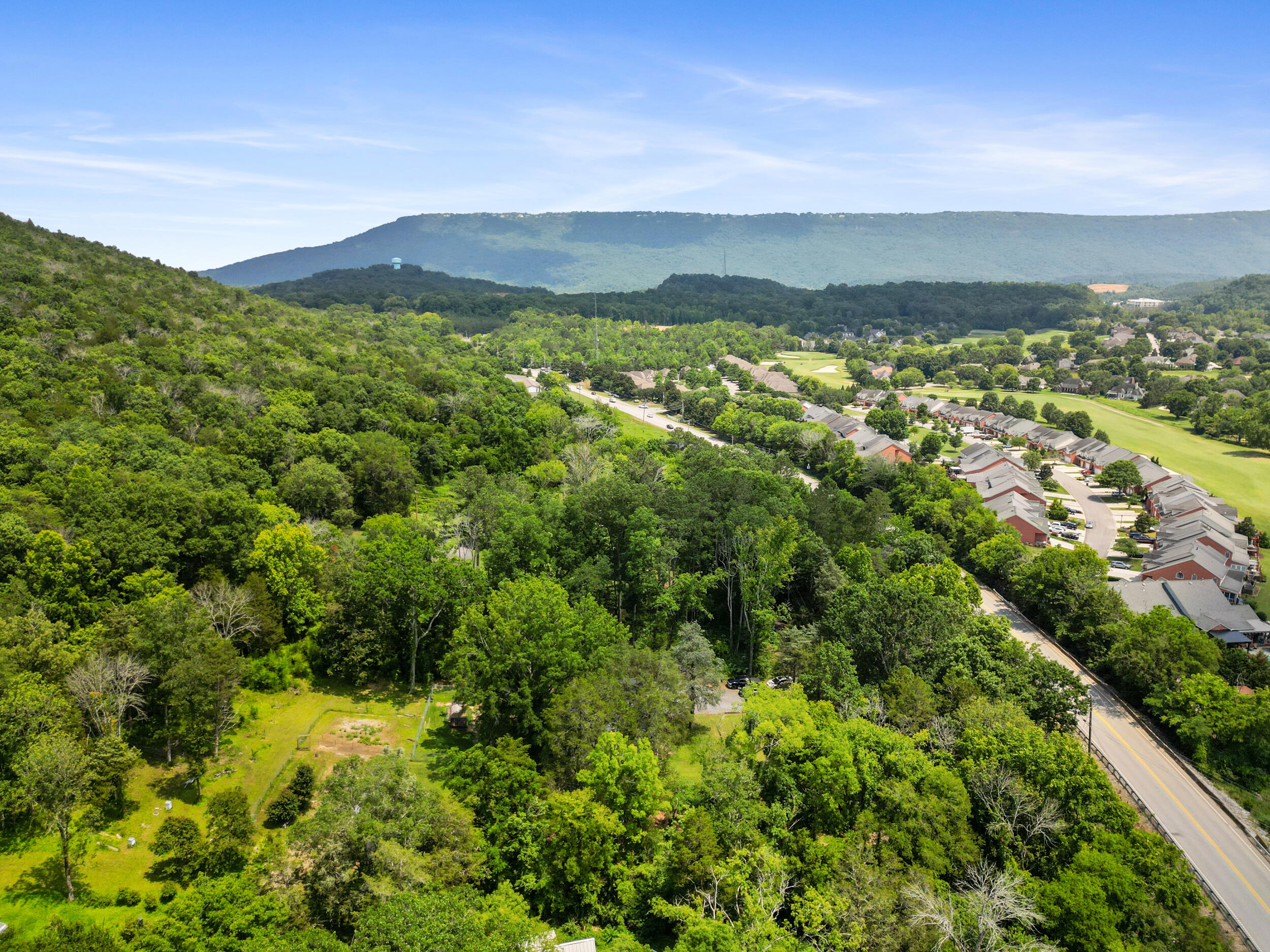 4311 Kellys Ferry Road Chattanooga, TN 37419 - Photo 32 of 33 dji_fly_20240613_102234_510_171829647401