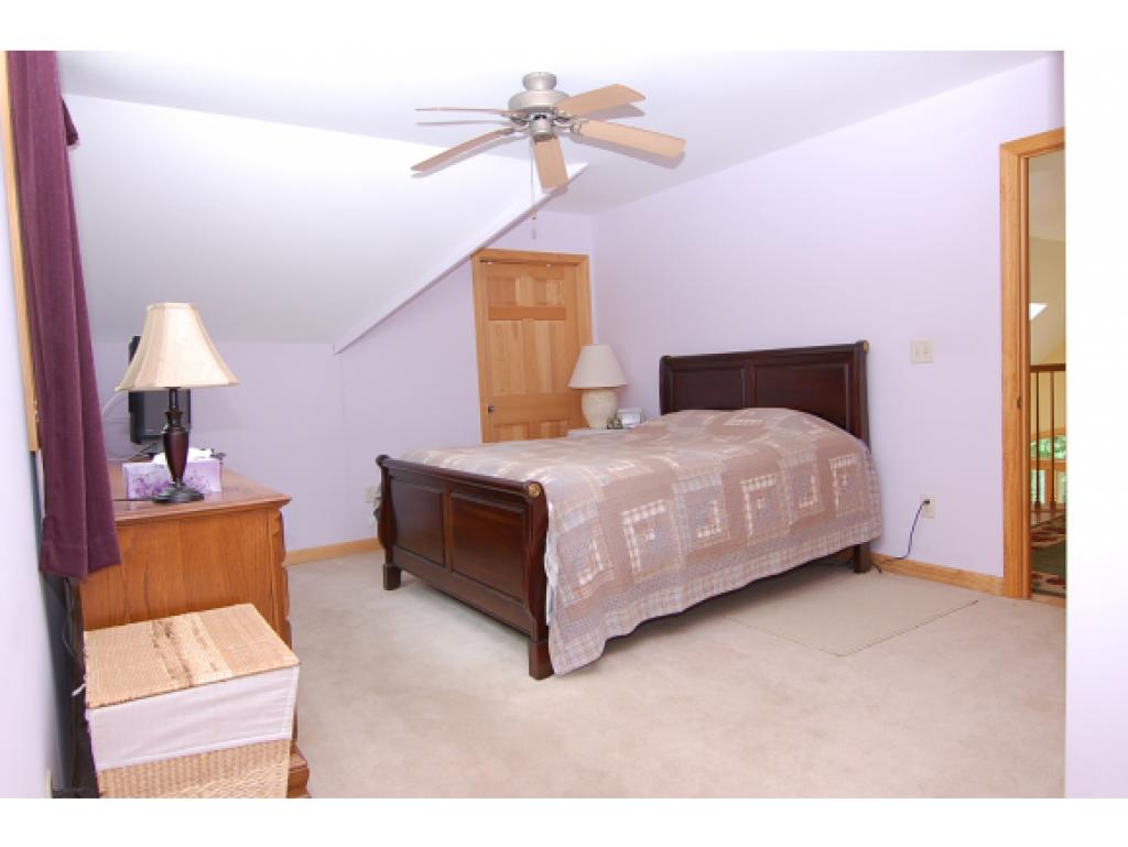 208 Dustin Road Hopkinton, NH 03229 - Photo 18 of 26