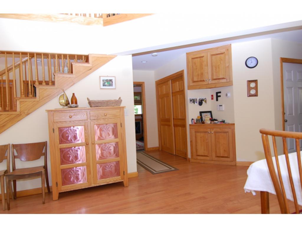 208 Dustin Road Hopkinton, NH 03229 - Photo 8 of 26