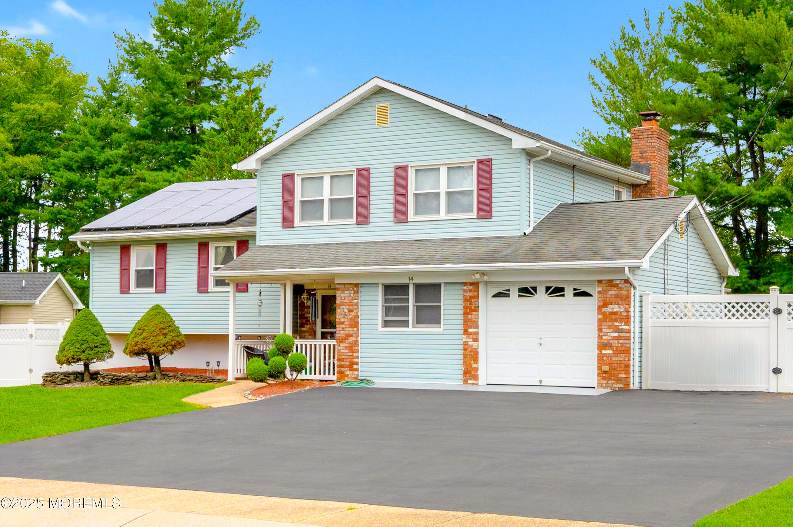 14 North Longview Road Howell, NJ 07731 - Photo 4 of 73 Front 7-2