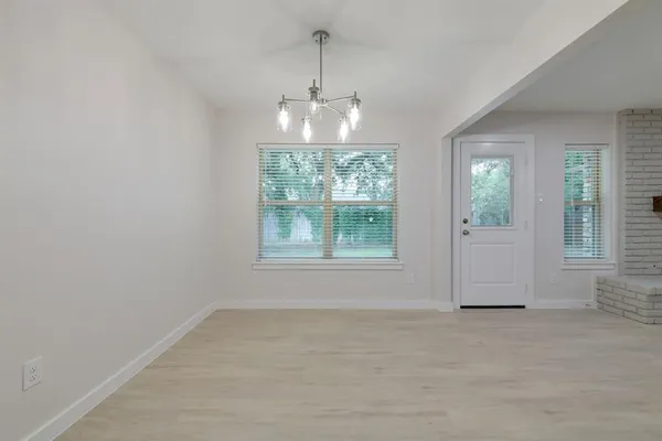$2,850 | 2717 Meadow Green, Bedford, TX 76021