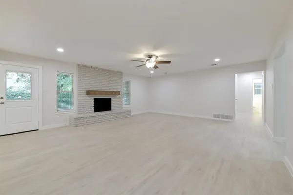 $2,850 | 2717 Meadow Green, Bedford, TX 76021