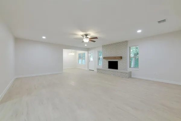 $2,850 | 2717 Meadow Green, Bedford, TX 76021
