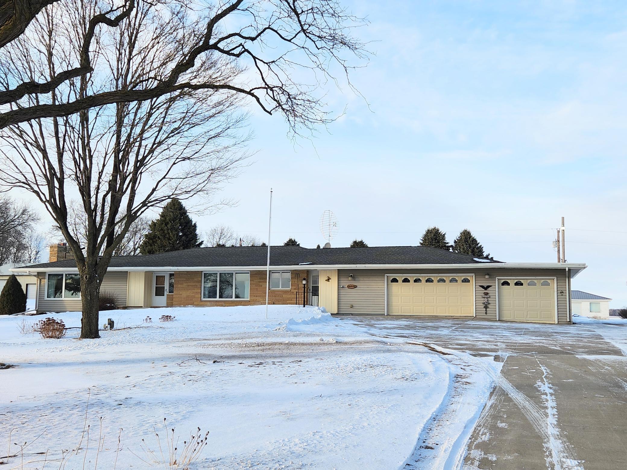 40494 Highway 14 Springfield, MN 56087 - Photo 11 of 41