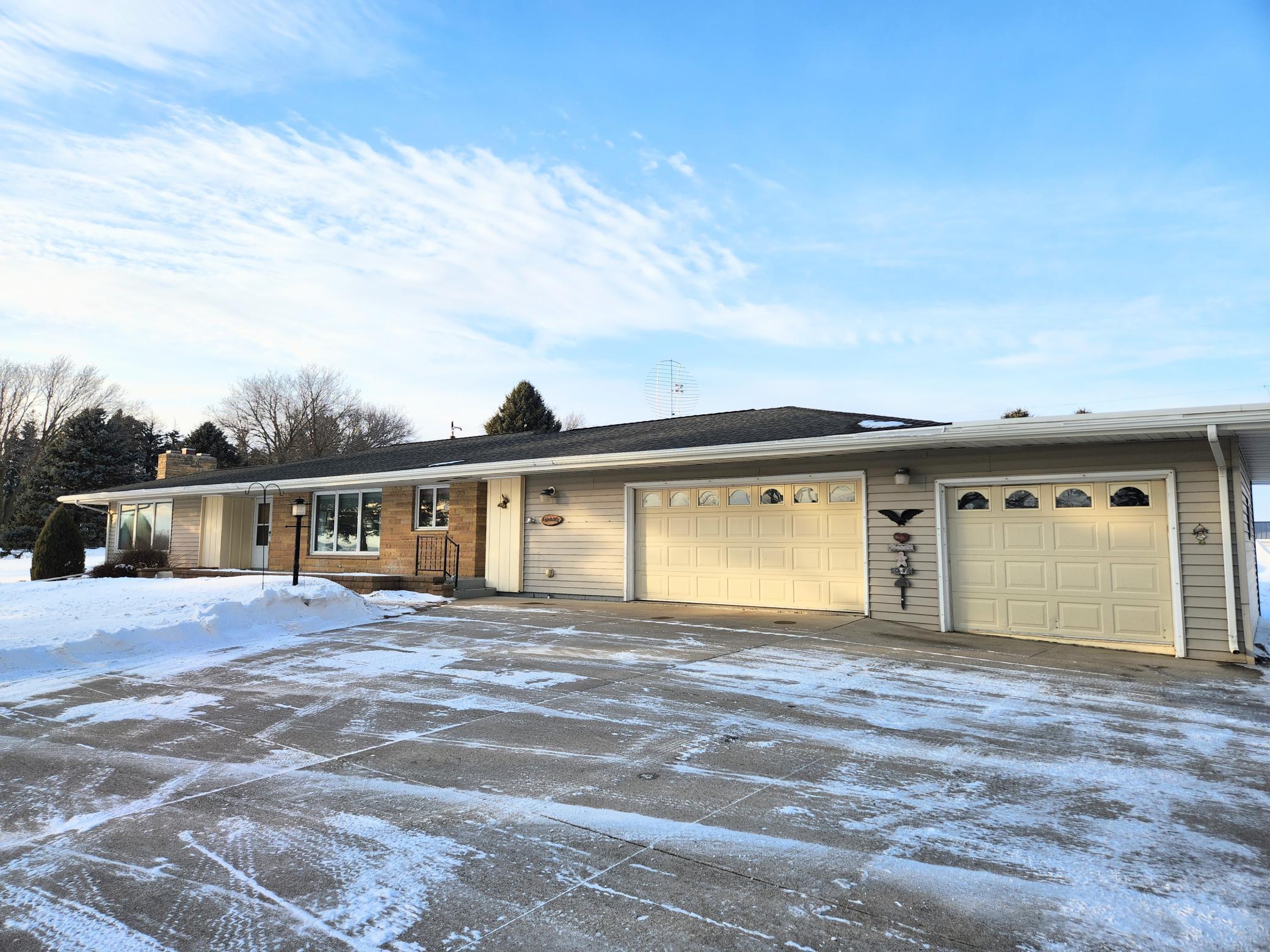 40494 Highway 14 Springfield, MN 56087 - Photo 3 of 41