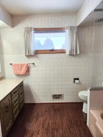 $325,000 | 40494 Highway 14, Springfield, MN 56087