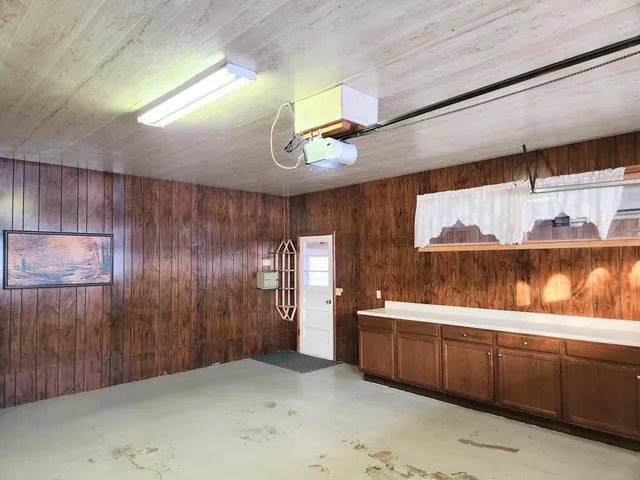 $347,900 | 40494 Highway 14, Springfield, MN 56087