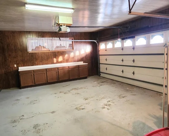 $325,000 | 40494 Highway 14, Springfield, MN 56087