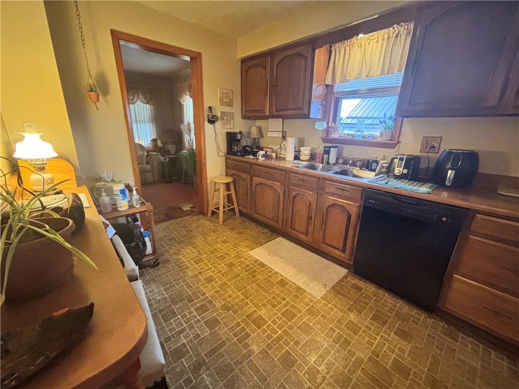 115 Tevebaugh Hollow Road Freedom, PA 15042 - Photo 15 of 27