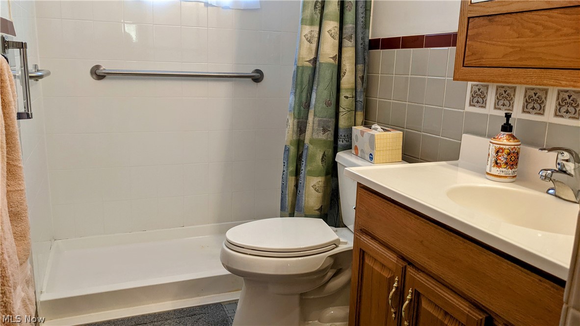 540 Dickerson Road Willowick, OH 44095 - Photo 27 of 31