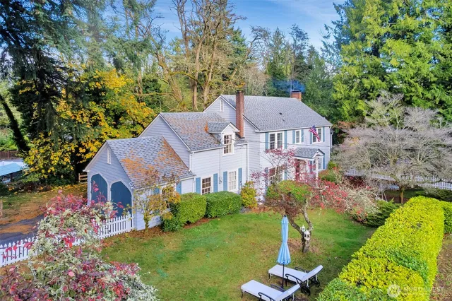 $649,900 | 3918 Northwest Phinney Bay Drive, Bremerton, WA 98312