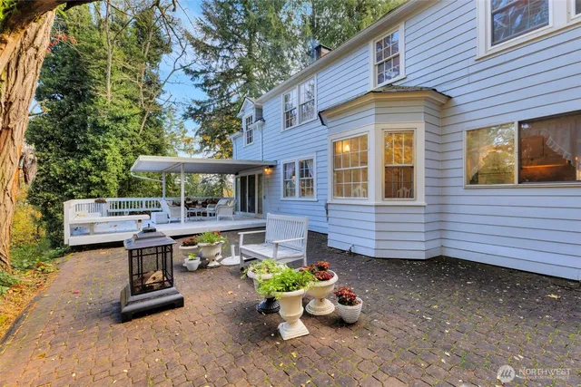 $649,900 | 3918 Northwest Phinney Bay Drive, Bremerton, WA 98312